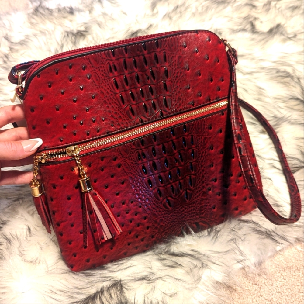 Crossbody purse - Picture 1 of 11